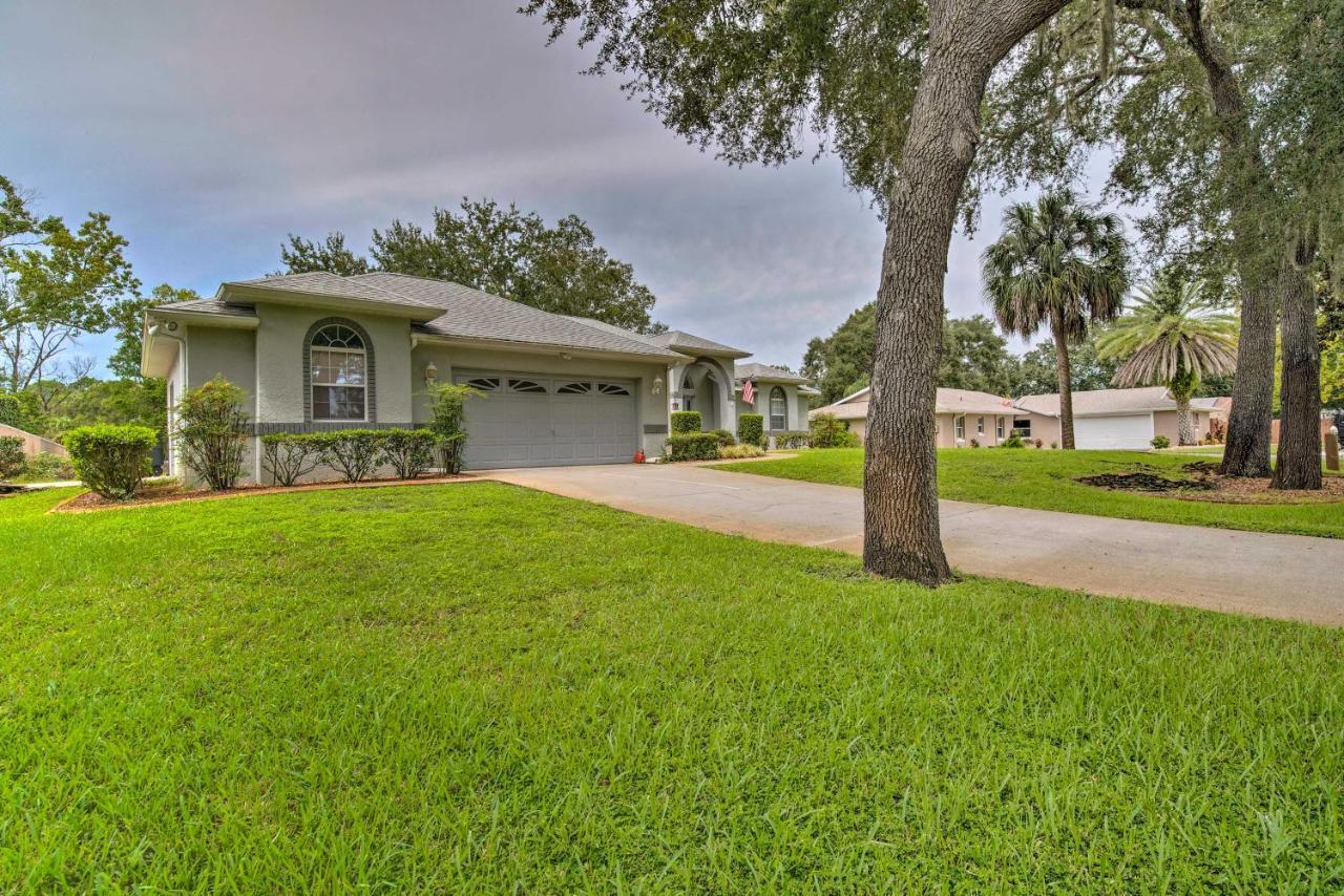 Crystal River Gem Near Three Sisters Springs! Exterior photo